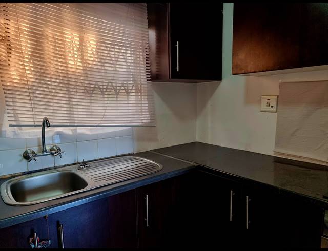 2 BEDROOM HOUSE TO LET IN UMHLATHUZE